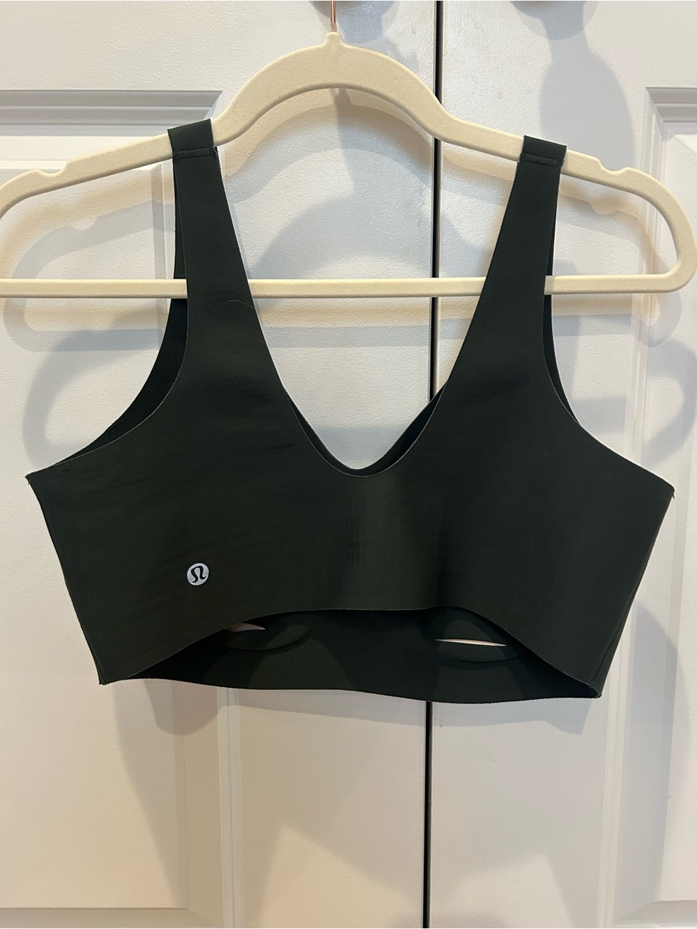 lululemon athletica Women's rainforest green Glow Up Bra